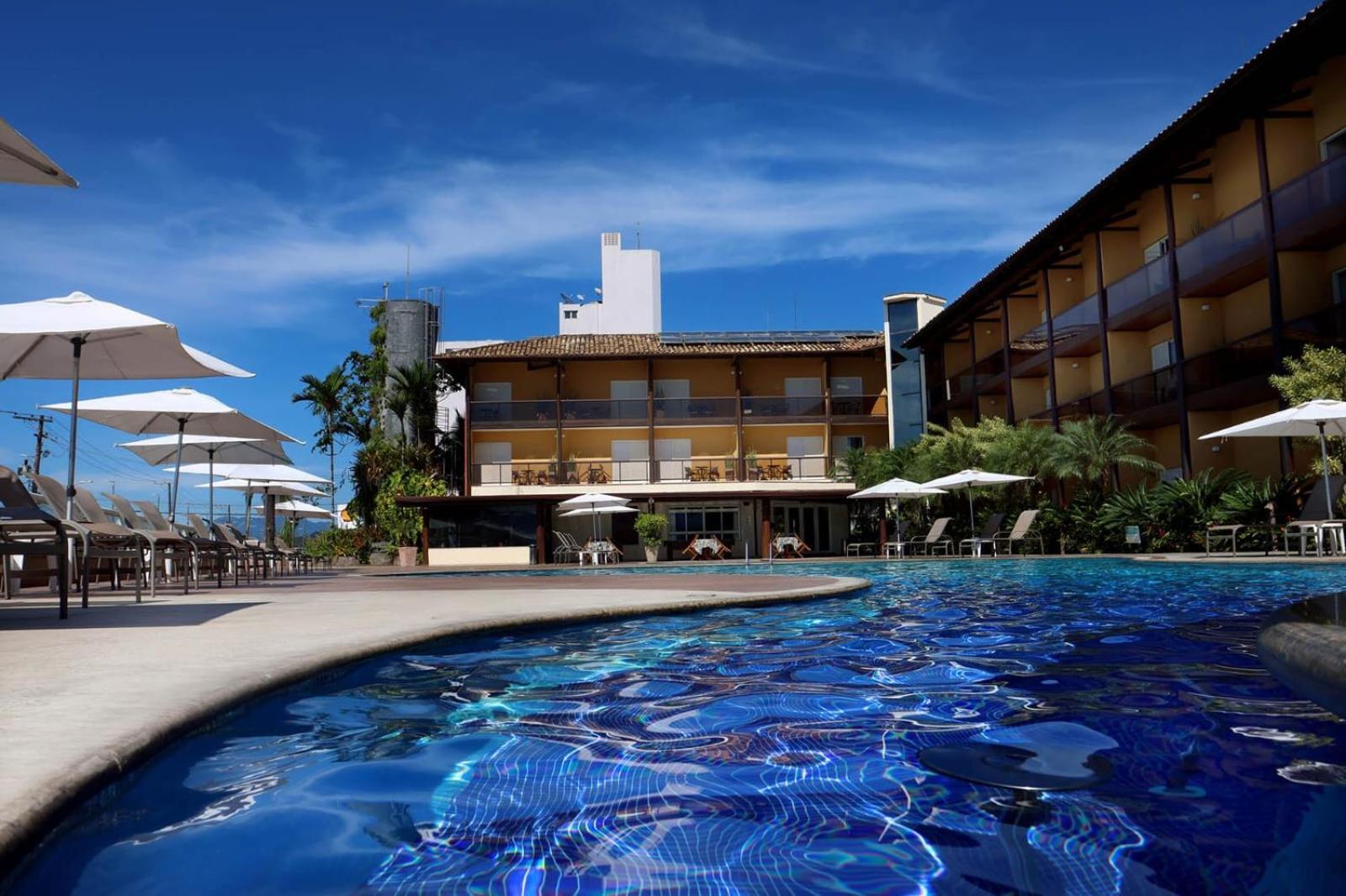 Hotel Costa Norte Massaguacu カラグァタトゥバ エクステリア 写真