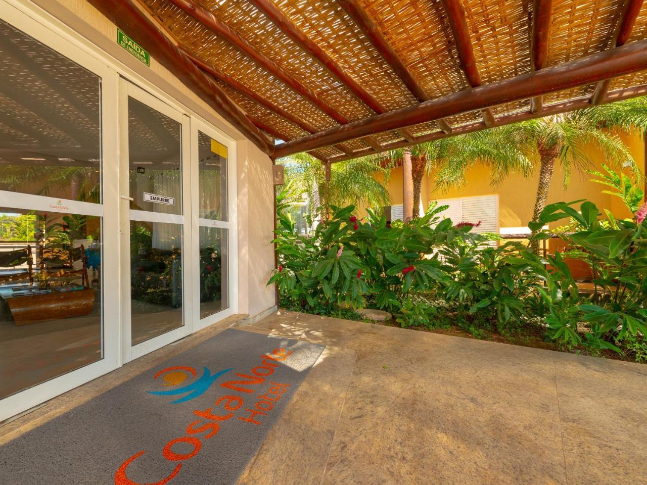 Hotel Costa Norte Massaguacu カラグァタトゥバ エクステリア 写真